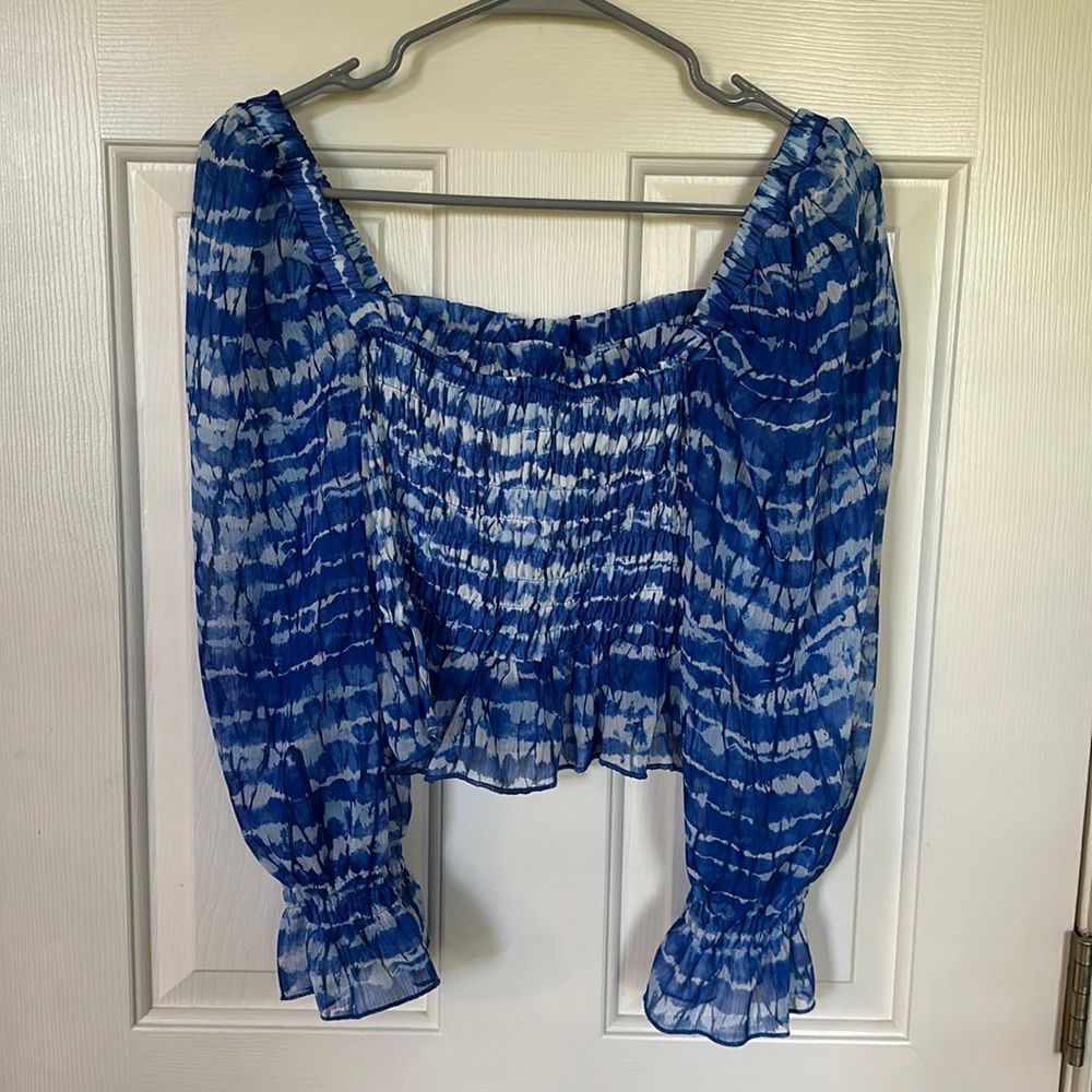 Zara blue/white cropped blouse